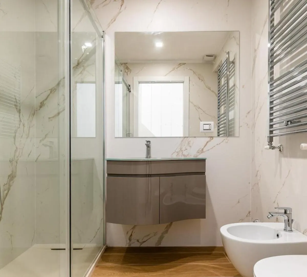 Ferienwohnung Cenisio Golden House Mailand Apartment